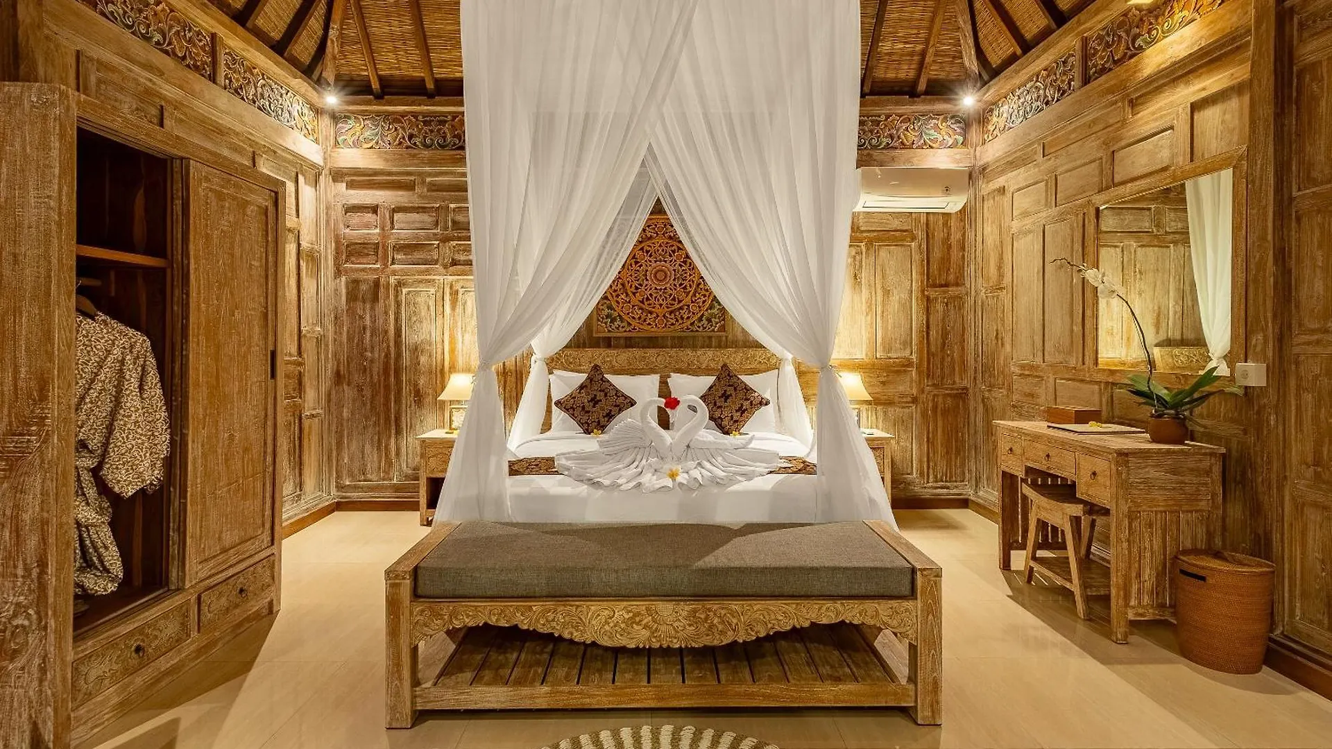 Astala Ubud Villa Indonesia